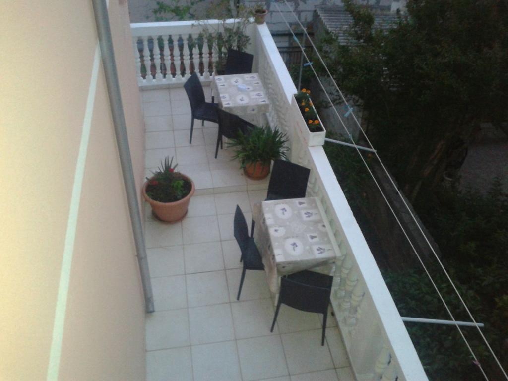 Apartments Alissa Hvar Town Exterior foto